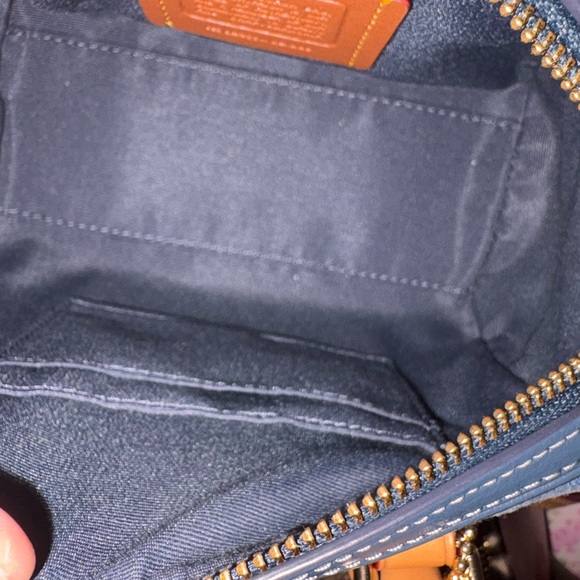 Coach mini denim Rowan with denim wristlet - Picture 8 of 9